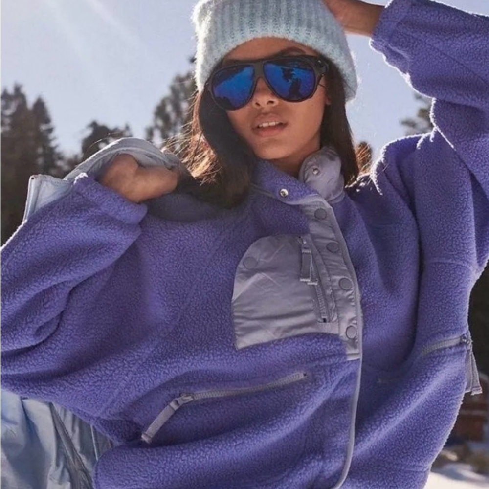 FREE PEOPLE Hit The Slopes Colorblock Fleece jacket with snap closure NWT